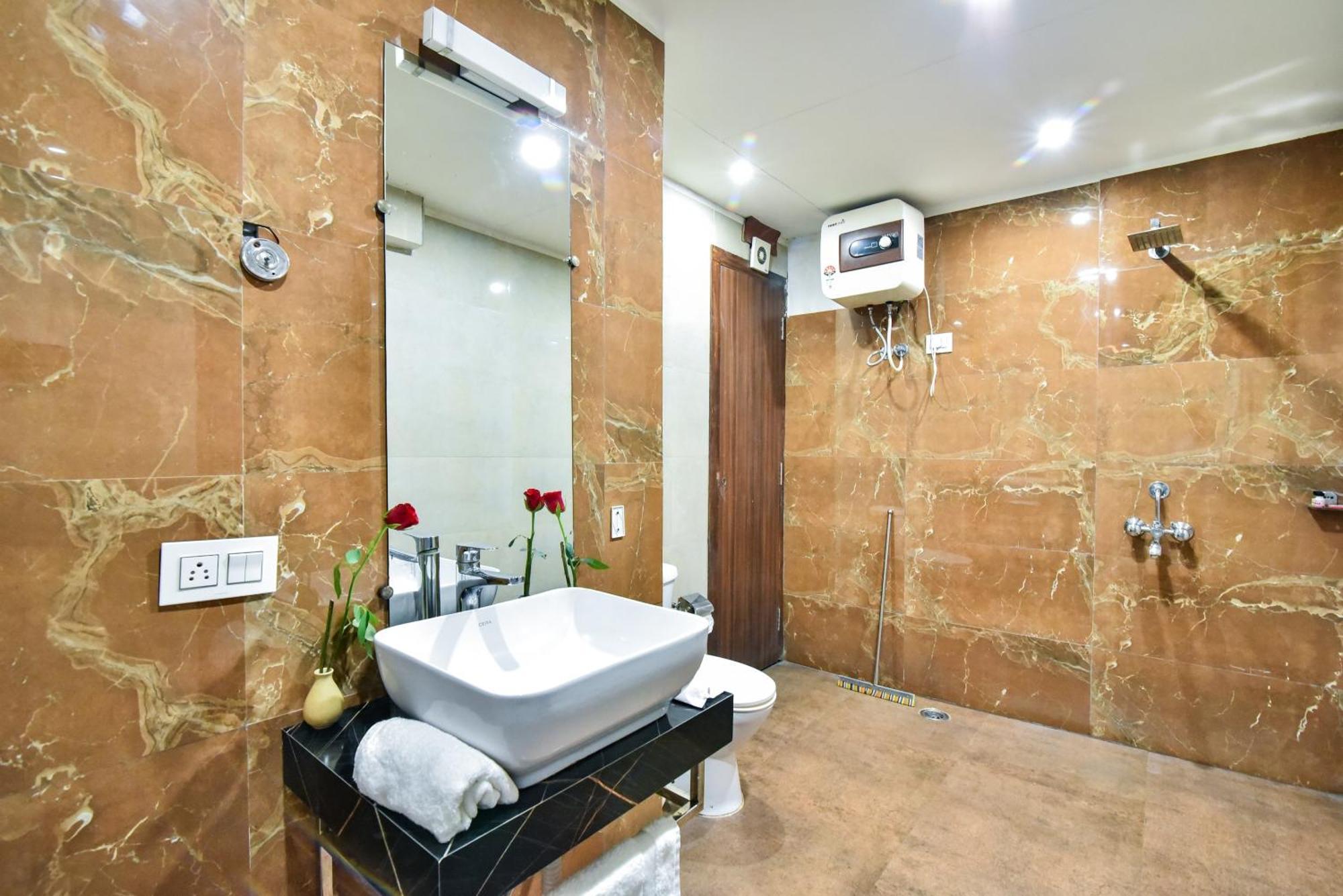 فندق Pinaz Royale أمريتسار المظهر الخارجي الصورة