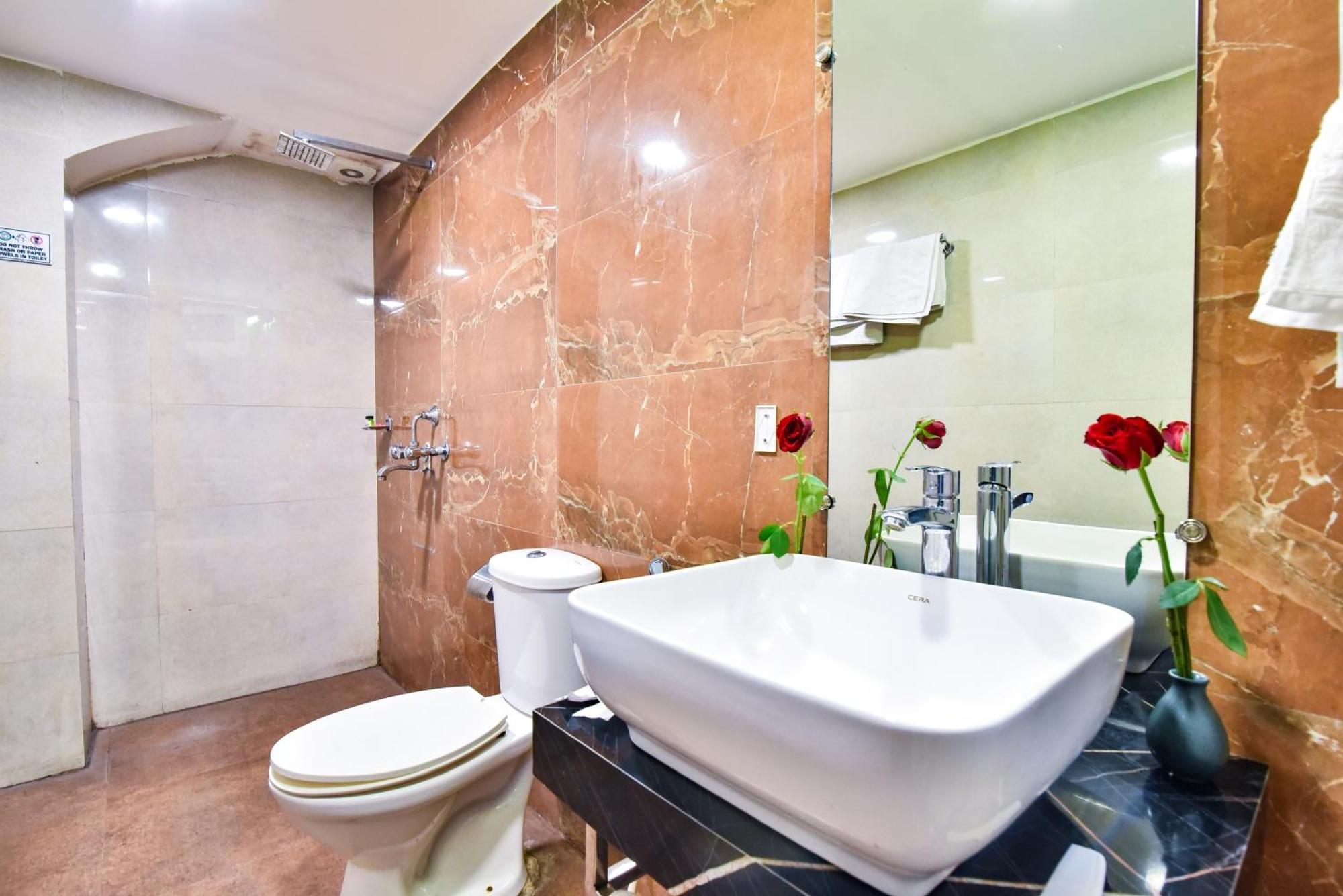 فندق Pinaz Royale أمريتسار المظهر الخارجي الصورة